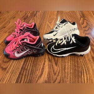 Nike Kids' softball cleats - Pink and Black